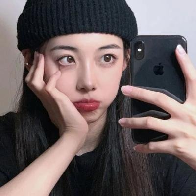 穿成女反派老公求我当厂长