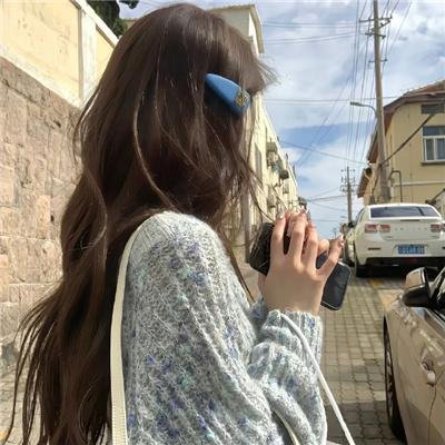 毕打自己人粤语